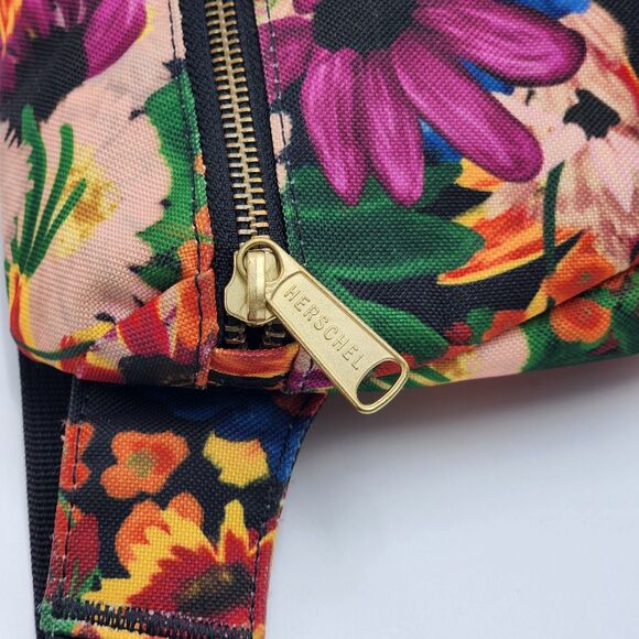 Hershel Supply Co Fifteen In Bloom Floral Crossbody Waist Bag - Picture 7 of 10